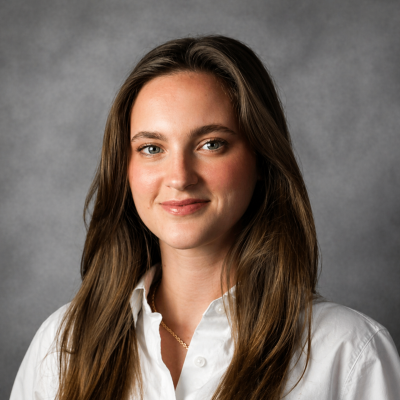 Olivia LaMore 400x400 Olivia LaMore 400x400